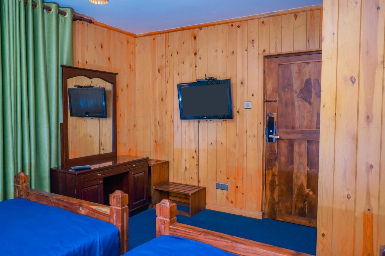 Blue Moon Residency Hotel Nuwara Eliya Exterior photo